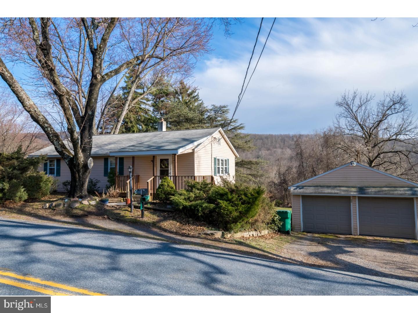 49 Longview Road Boyertown, PA 19512 - Photo 3 of 22 Gallery Image 3