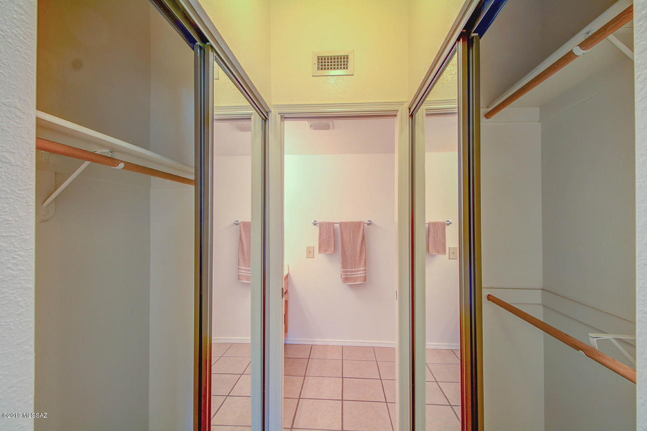 1200 East River Road, Unit K136 Tucson, AZ 85718 - Photo 13 of 28