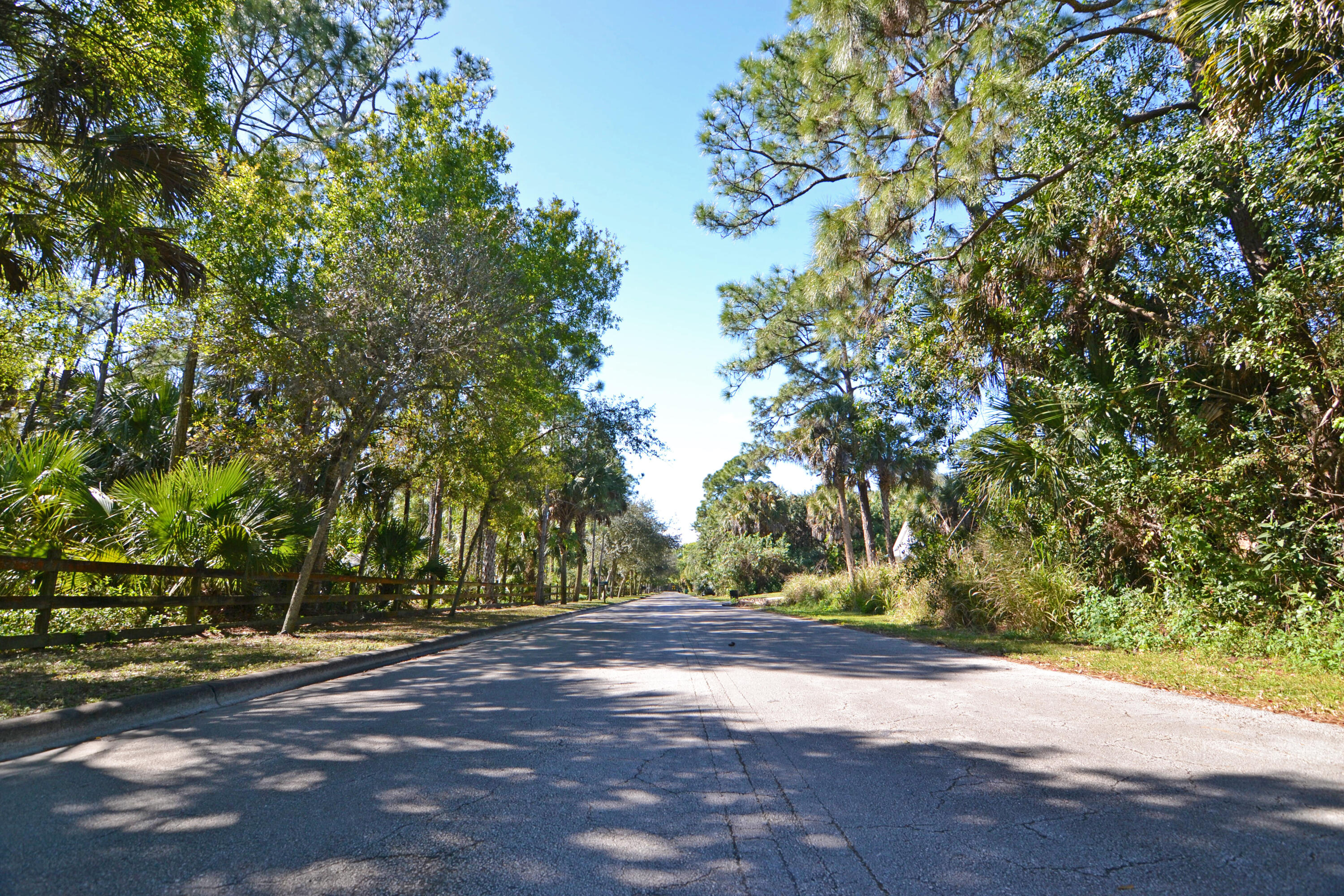 8208 Hibiscus Road Fort Pierce, FL 34951 - Photo 3 of 47 Home Sweet Home