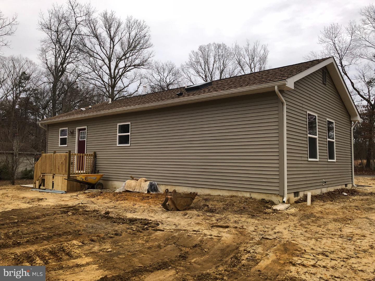 433 Ridge Road Millville, NJ 08332 - Photo 2 of 14 Exterior Back