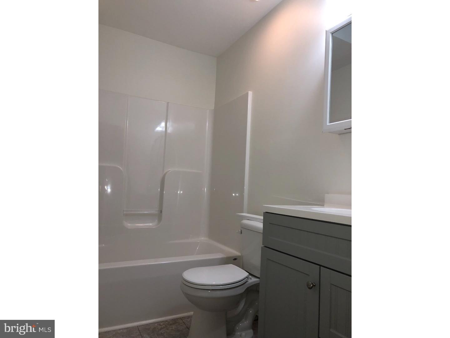 433 Ridge Road Millville, NJ 08332 - Photo 8 of 14 Bathroom