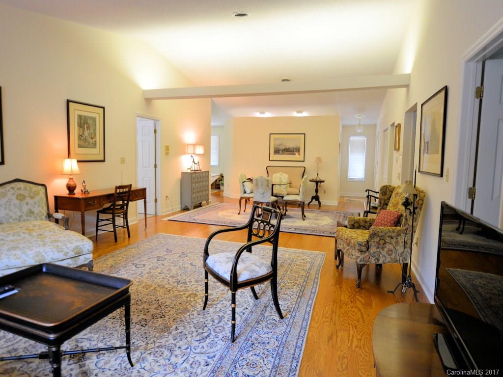 44 Jervey Road, Unit 4B Tryon, NC 28782 - Photo 4 of 15