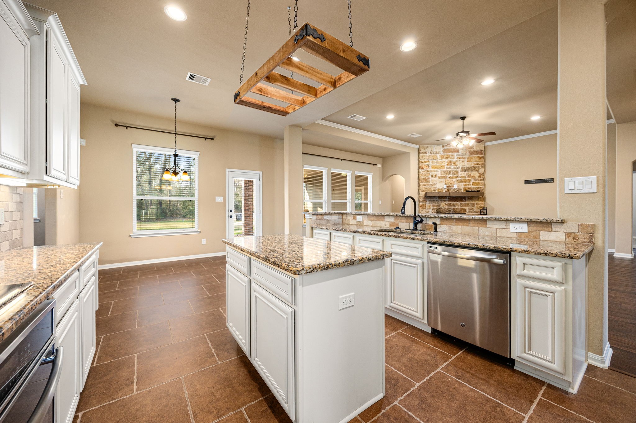 9106 Wapiti Trail Conroe, TX 77303 - Photo 13 of 44