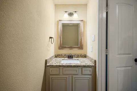 $450,000 | 9106 Wapiti Trail, Conroe, TX 77303