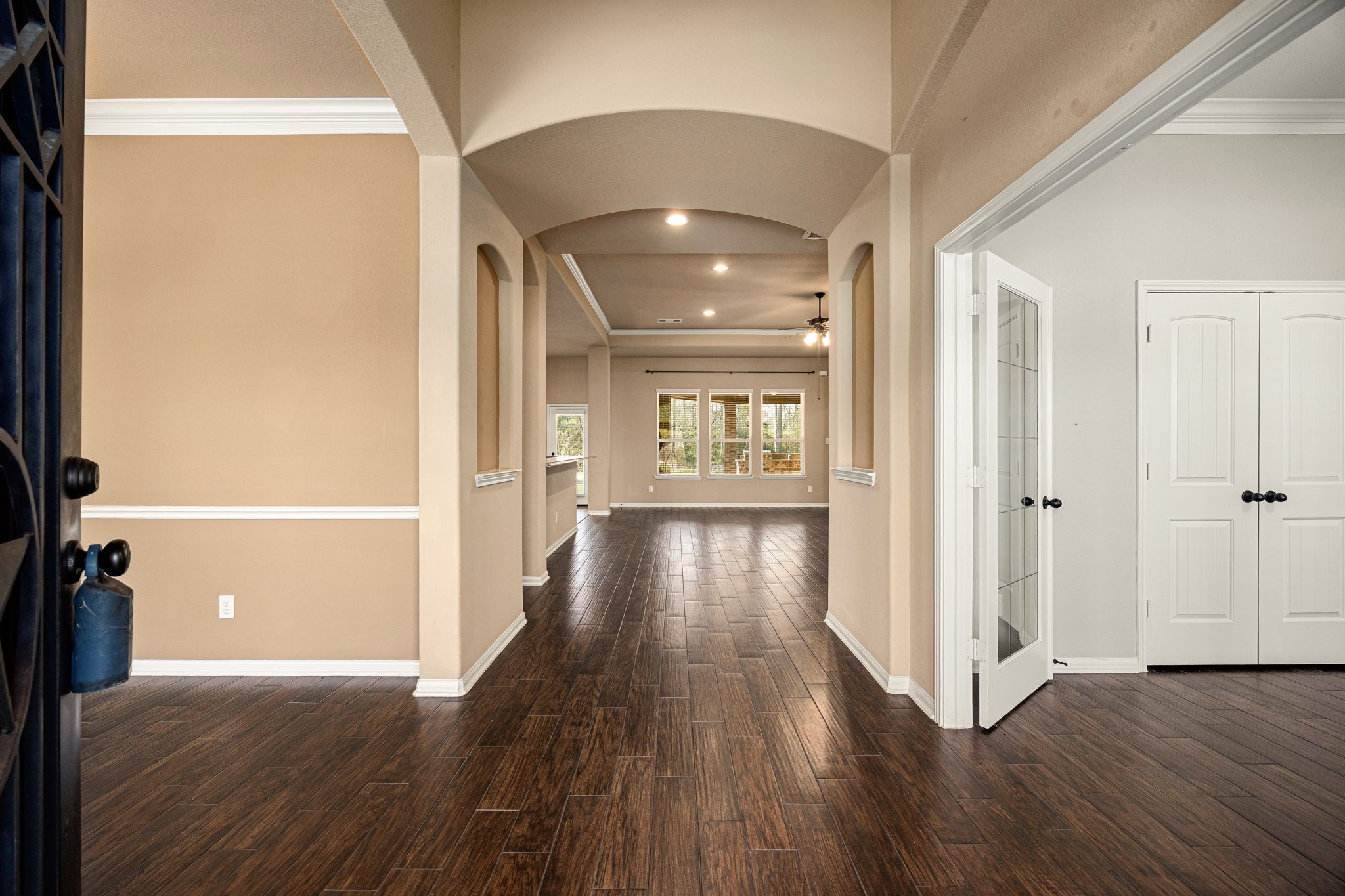 9106 Wapiti Trail Conroe, TX 77303 - Photo 7 of 44