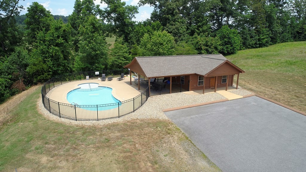 250 Blount Circle Rutledge, TN 37861 - Photo 44 of 48