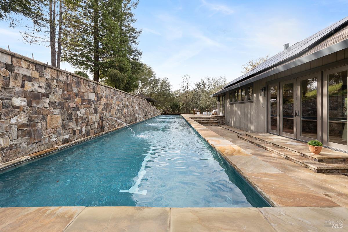 330 Chiquita Road Healdsburg, CA 95448 - Photo 23 of 68