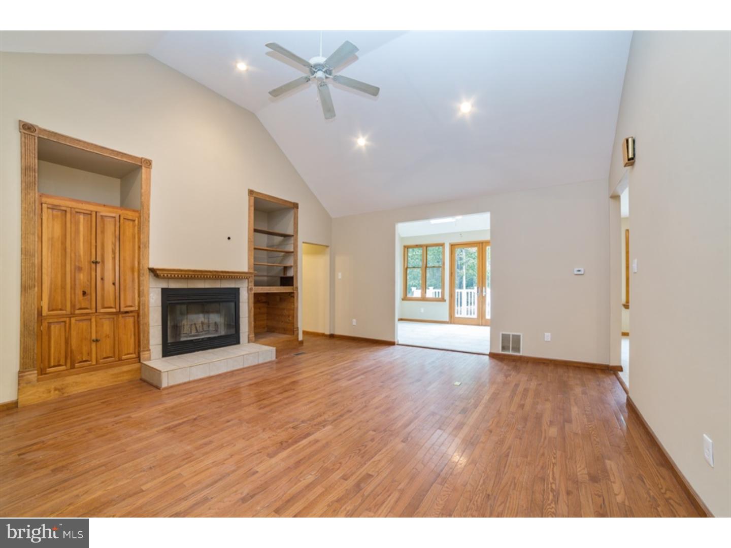 10 B Carranza Road, Unit B Vincentown, NJ 08088 - Photo 2 of 23 Gallery Image 2