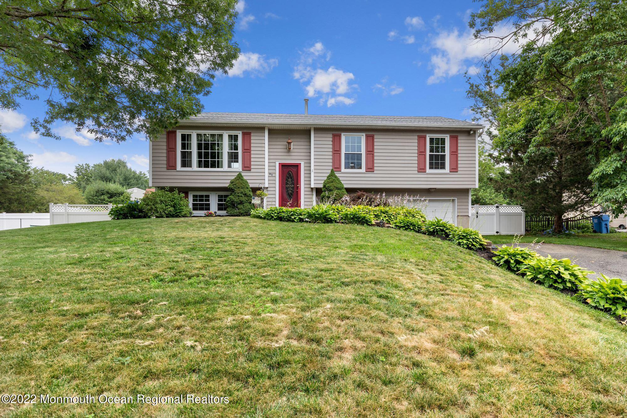 212 Weldon Road Manchester Township, NJ 08759 - Photo 1 of 55 002_212_WELDON_RD_387459_725623