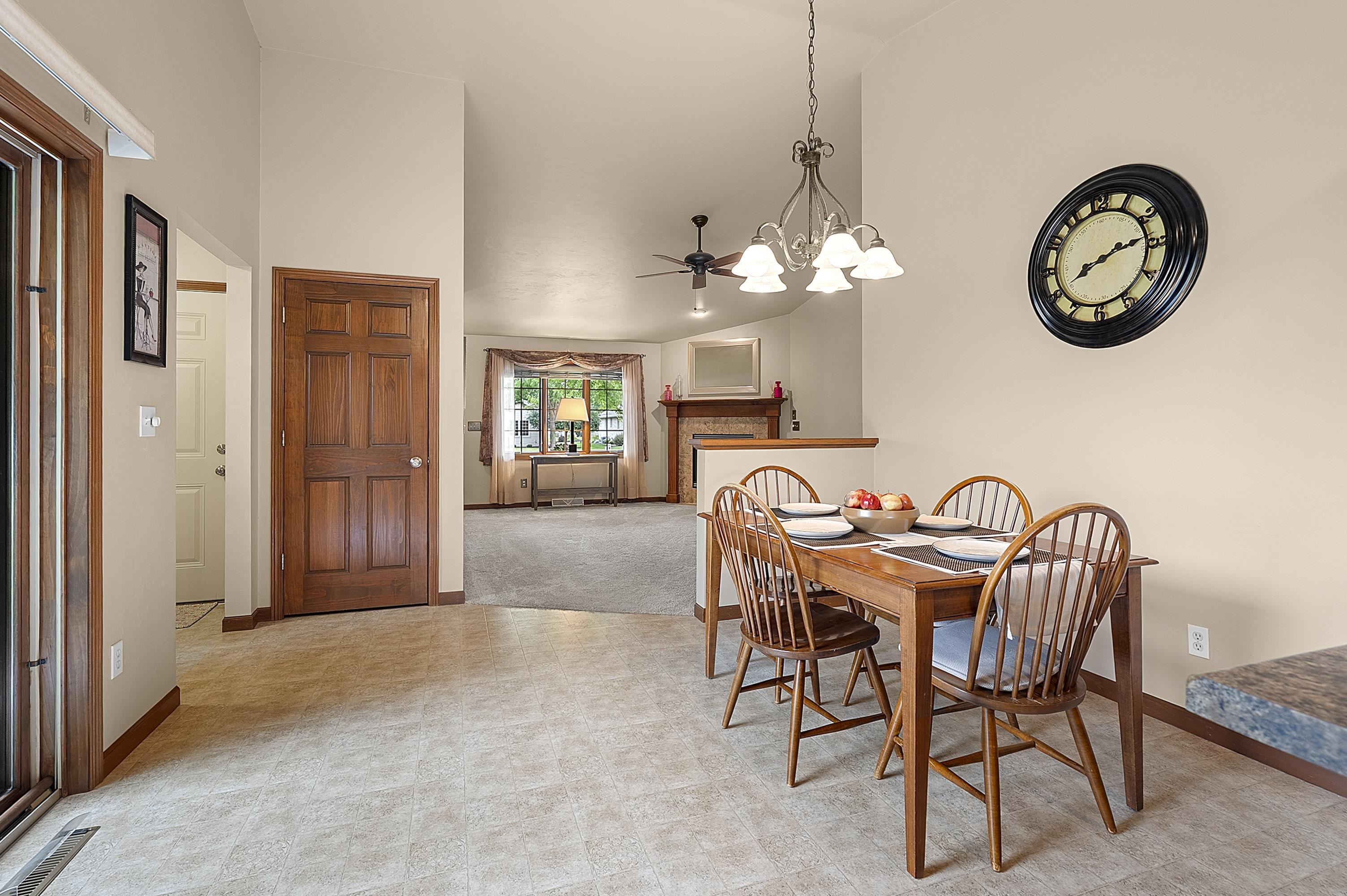 3162 Essen Road Green Bay, WI 54311 - Photo 15 of 58 Gallery Image 15