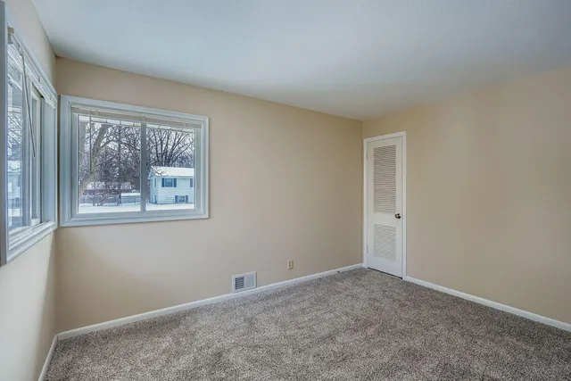 $355,900 | 4035 Louisiana Avenue North, New Hope, MN 55427