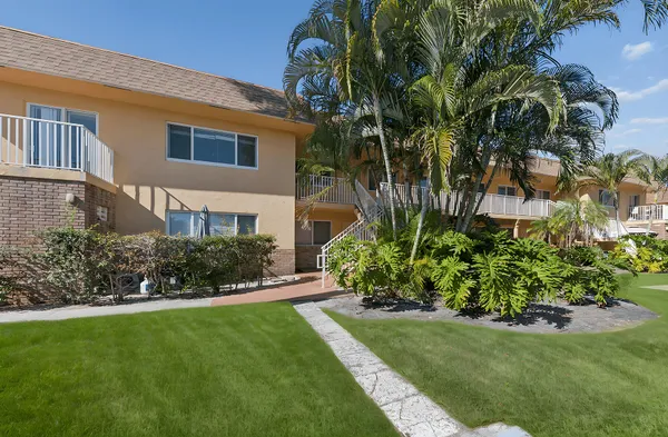 $2,600 | 1000 Northeast 9th Avenue, Unit 6, Delray Beach, FL 33483