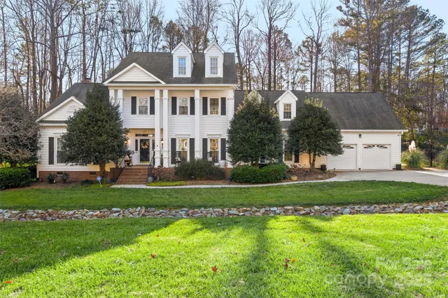 $850,000 | 4912 Dayspring Drive, Mint Hill, NC 28227