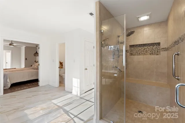 $850,000 | 4912 Dayspring Drive, Mint Hill, NC 28227