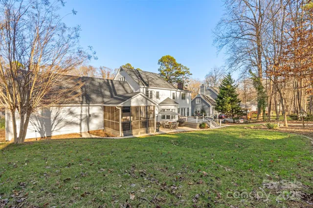 $850,000 | 4912 Dayspring Drive, Mint Hill, NC 28227