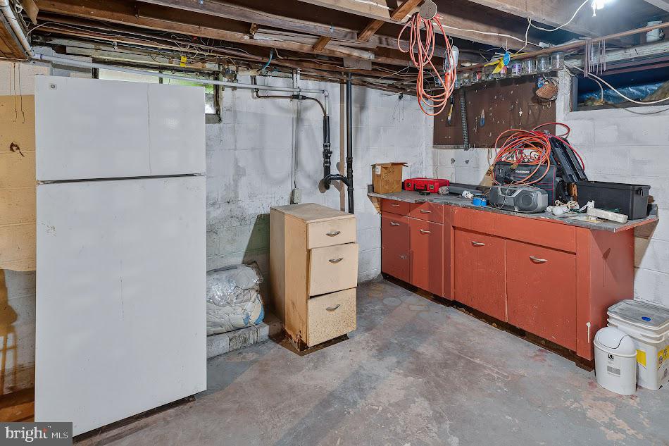 207 Harmony Road Gibbstown, NJ 08027 - Photo 25 of 27 Basement