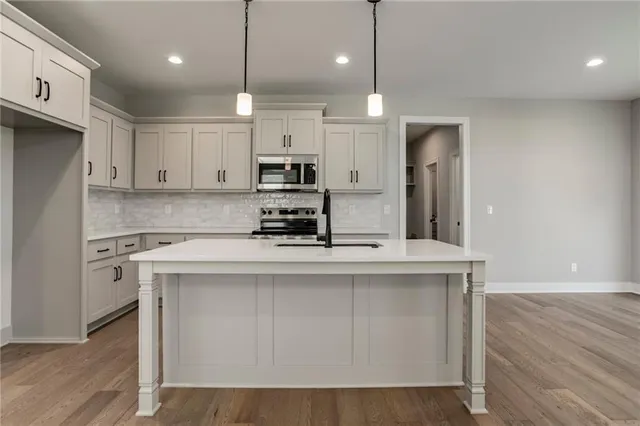 $503,500 | 28317 West 160th Street, Gardner, KS 66030