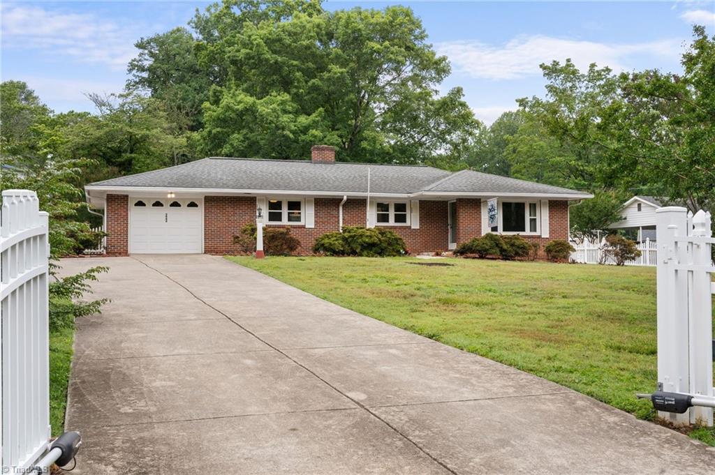 3966 Ebert Road Winston-Salem, NC 27127 - Photo 2 of 34