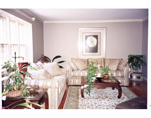 143 Walker Pond Road Sturbridge, MA 01566 - Photo 4 of 9