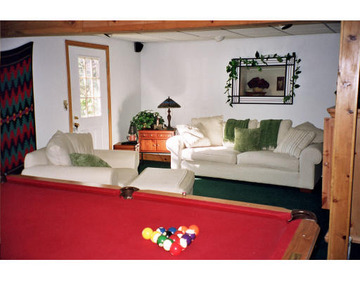 143 Walker Pond Road Sturbridge, MA 01566 - Photo 7 of 9