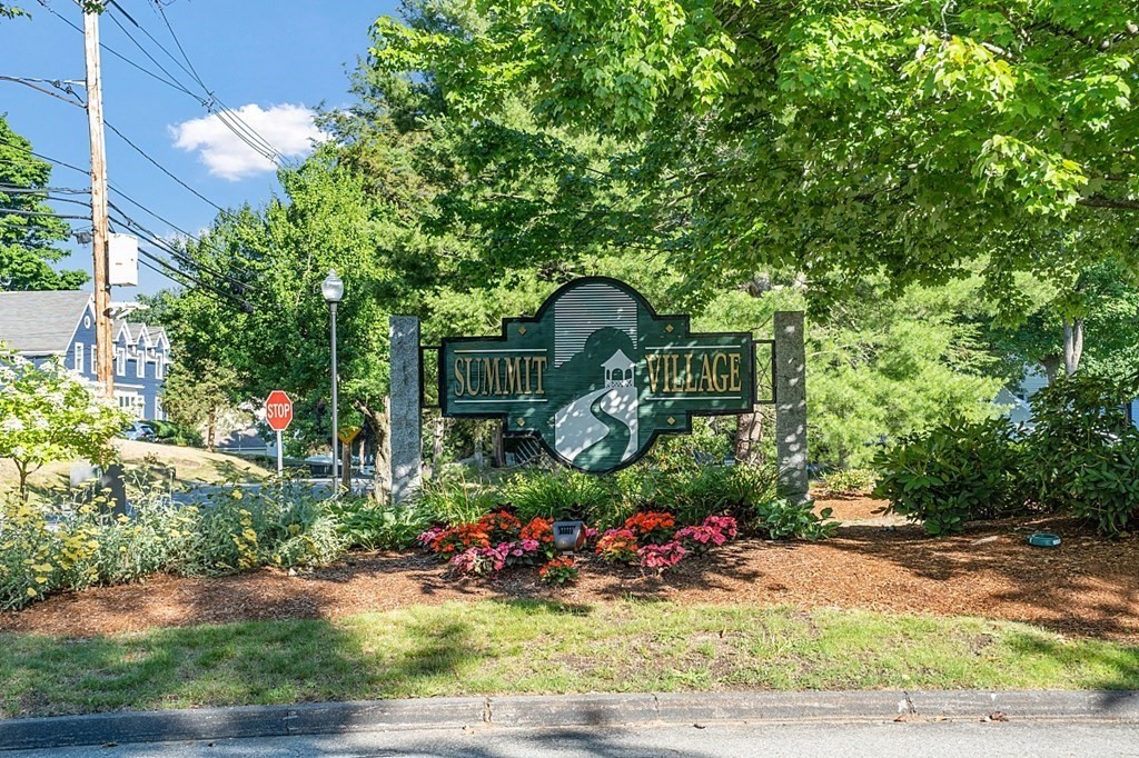 407 Gazebo Circle, Unit 407 Reading, MA 01867 - Photo 2 of 39