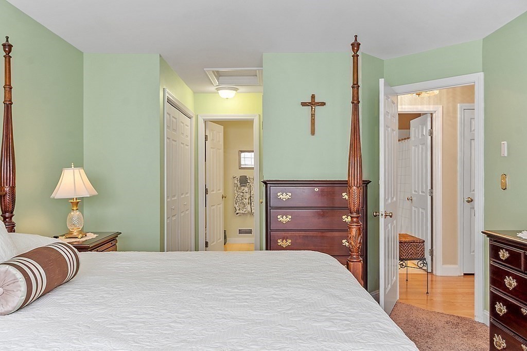 407 Gazebo Circle, Unit 407 Reading, MA 01867 - Photo 35 of 39