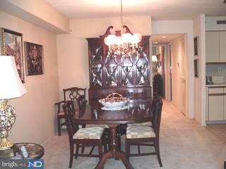 10113-5 Verree Road, Unit 15A Philadelphia, PA 19116 - Photo 3 of 6 Gallery Image 3