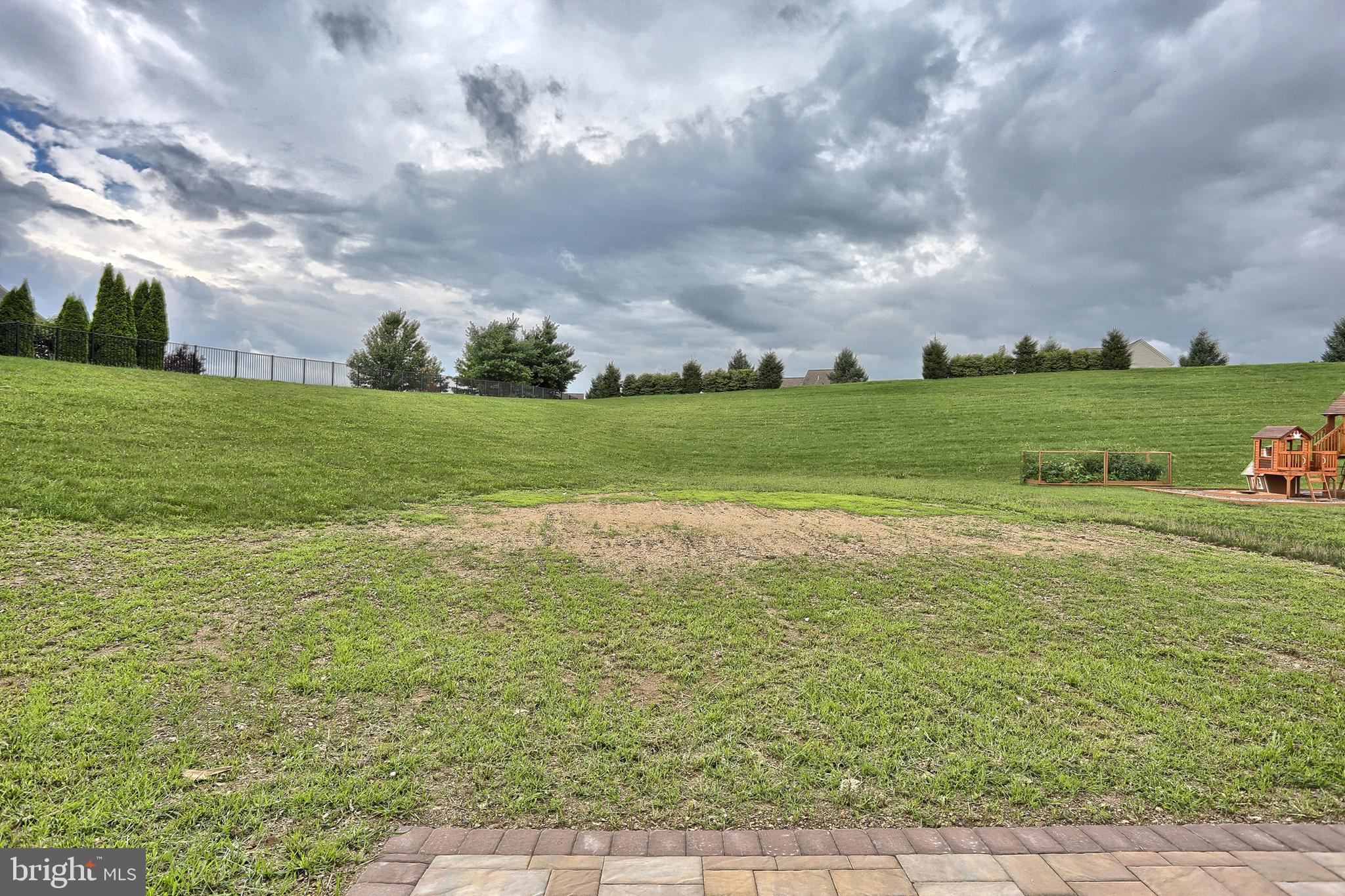 7045 Beaver Spring Road Harrisburg, PA 17111 - Photo 11 of 41 Gallery Image 11