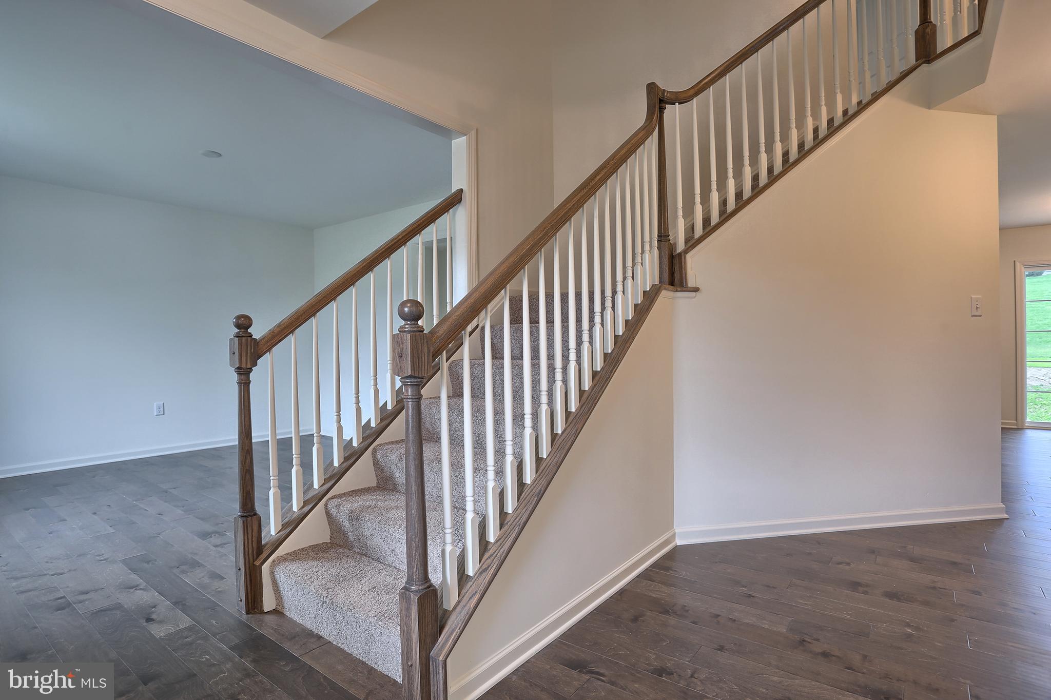 7045 Beaver Spring Road Harrisburg, PA 17111 - Photo 15 of 41 Gallery Image 15