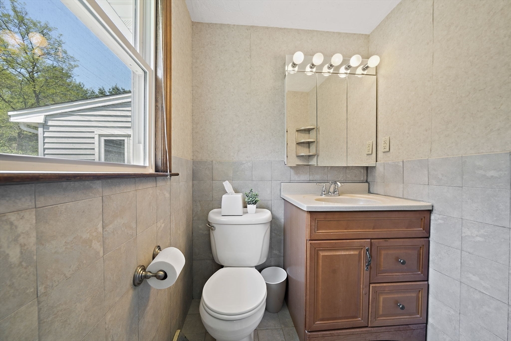 6 Sandy Ridge Circle Sharon, MA 02067 - Photo 20 of 33