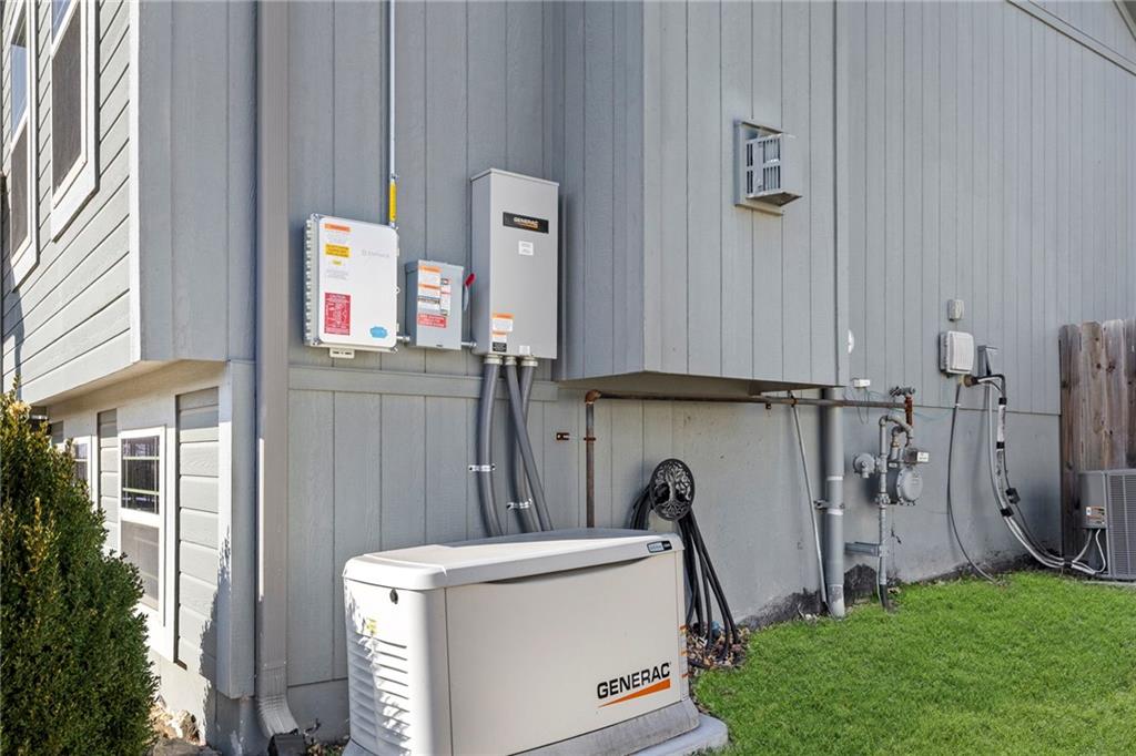 807 Old Stage Road Pleasant Hill, MO 64080 - Photo 30 of 38