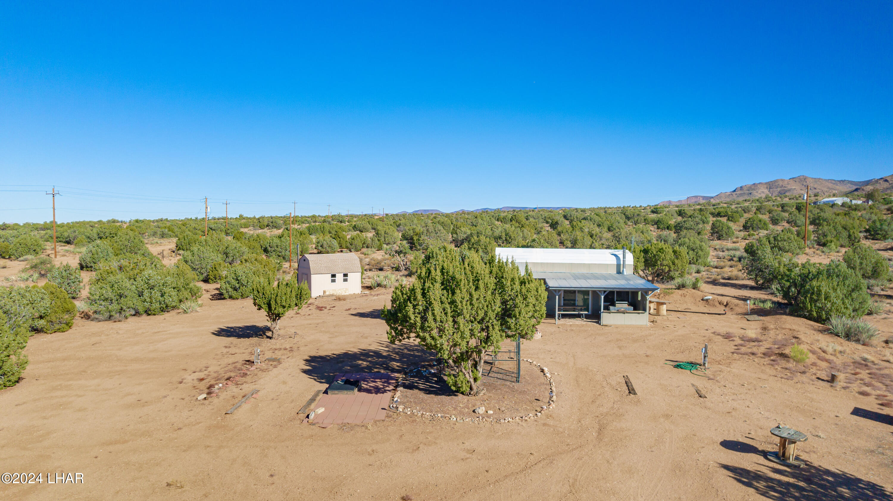 646 Lance Road Kingman, AZ 86401 - Photo 6 of 40 646 Lance Road-27