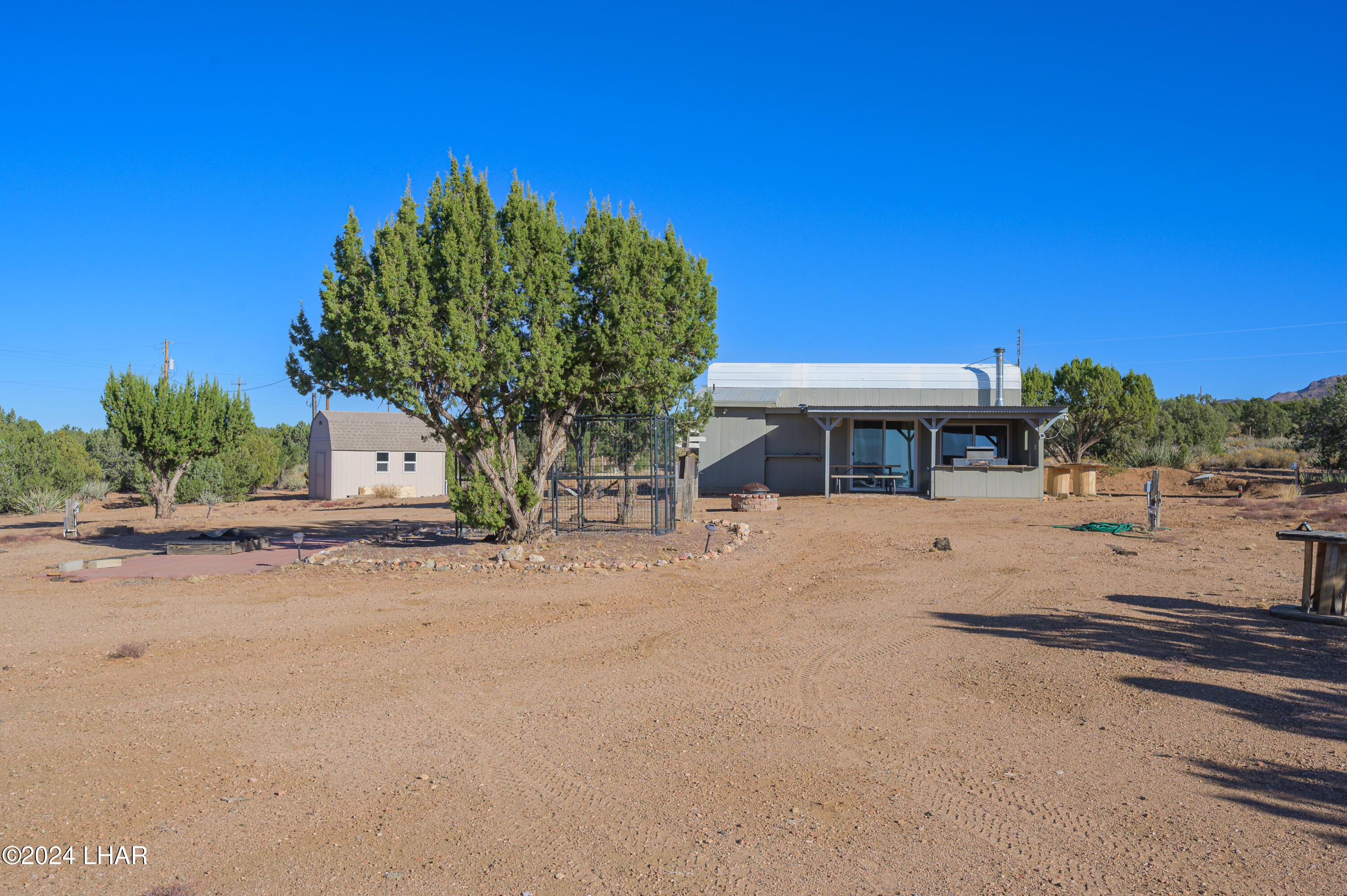 646 Lance Road Kingman, AZ 86401 - Photo 8 of 40 646 Lance Road-30