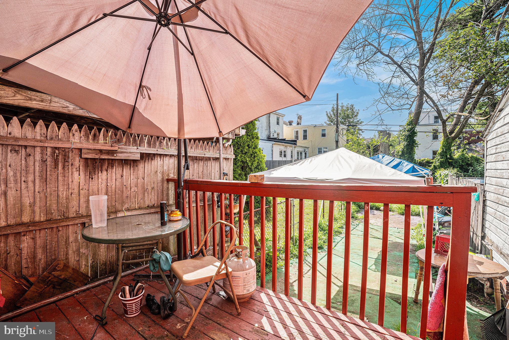 809 George Street Norristown, PA 19401 - Photo 20 of 24 a table and chairs in patio of a house