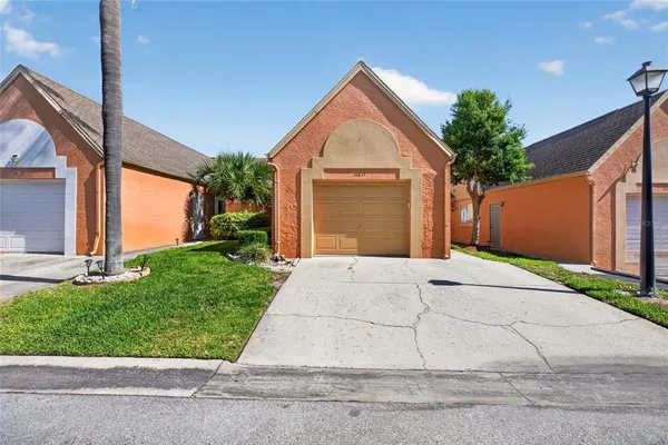 $550,000 | 14617 Loridawn Drive, Unit 8, Seminole, FL 33776