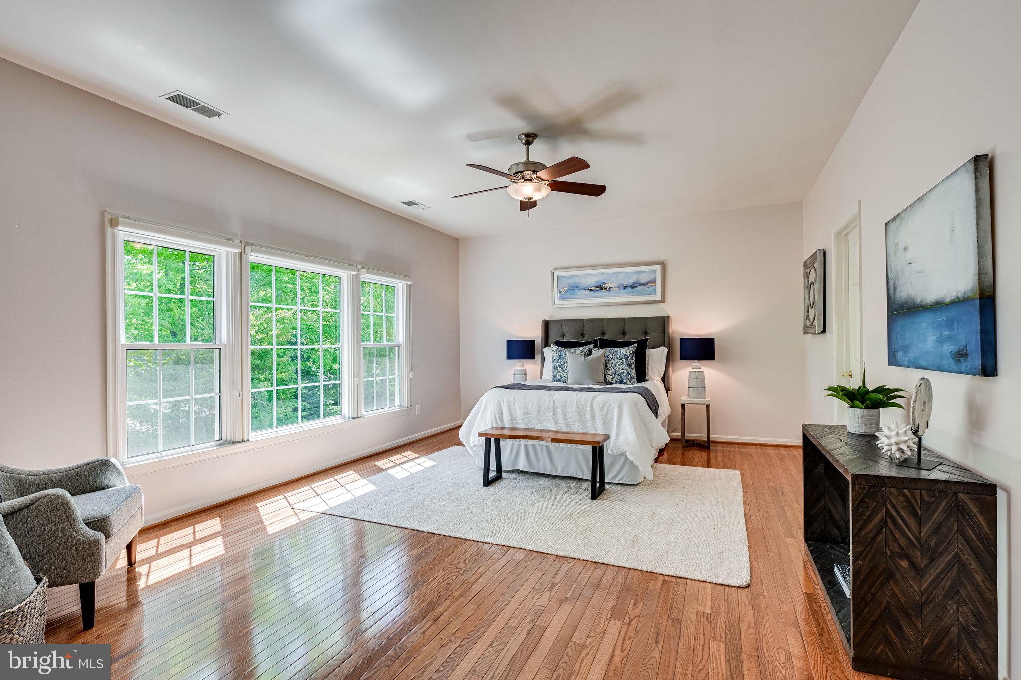 7829 Gambrill Woods Way Springfield, VA 22153 - Photo 27 of 57 Primary Suite w/ Triple Windows