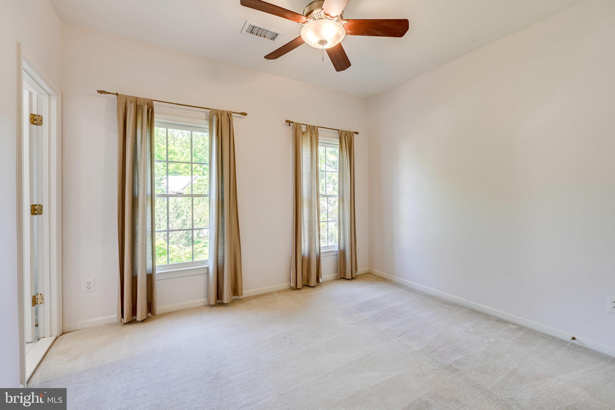 7829 Gambrill Woods Way Springfield, VA 22153 - Photo 42 of 57 3rd Bedroom w/ Double Windows