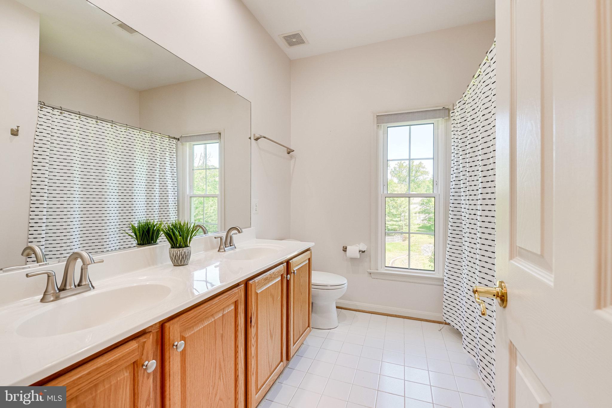 7829 Gambrill Woods Way Springfield, VA 22153 - Photo 43 of 57 3rd Full Bath