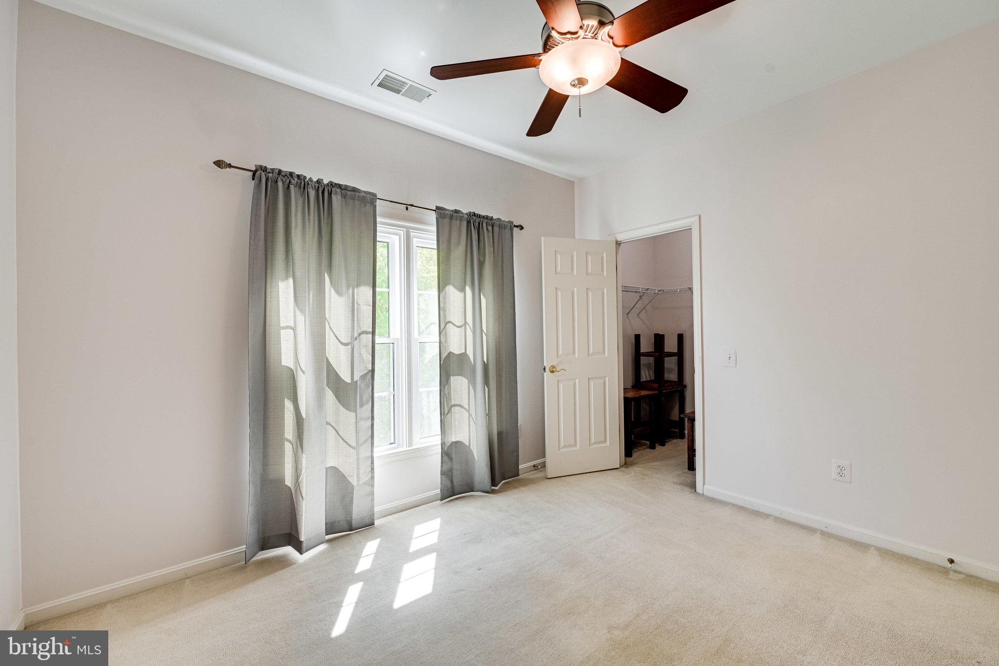 7829 Gambrill Woods Way Springfield, VA 22153 - Photo 46 of 57 4th Bedroom w/ Walk In Closet