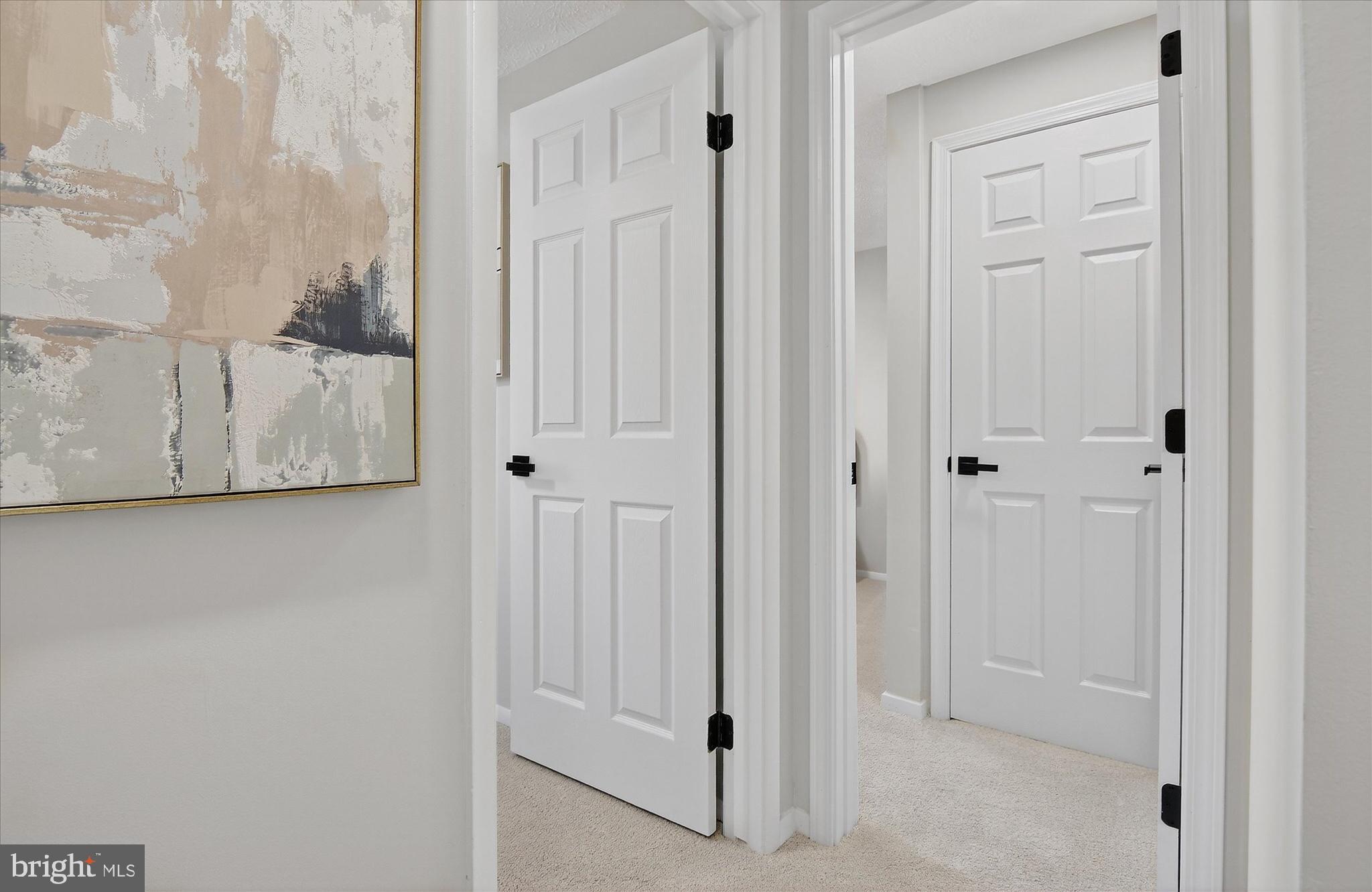 3681 Masthead Trail Triangle, VA 22172 - Photo 25 of 40 a view of a elevator