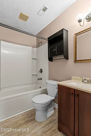 $234,900 | 1041 Birchwood Lane, Jacksonville, NC 28546