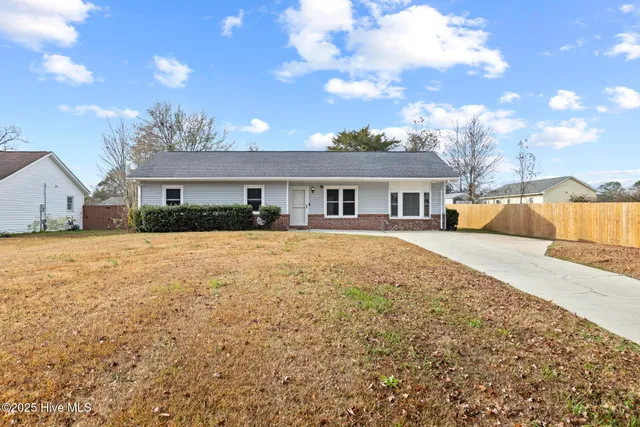 $234,900 | 1041 Birchwood Lane, Jacksonville, NC 28546