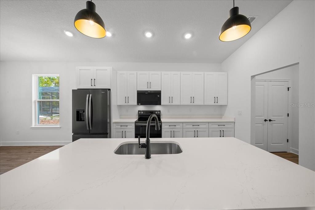 10153 Lynnhaven Road Spring Hill, FL 34608 - Photo 11 of 52