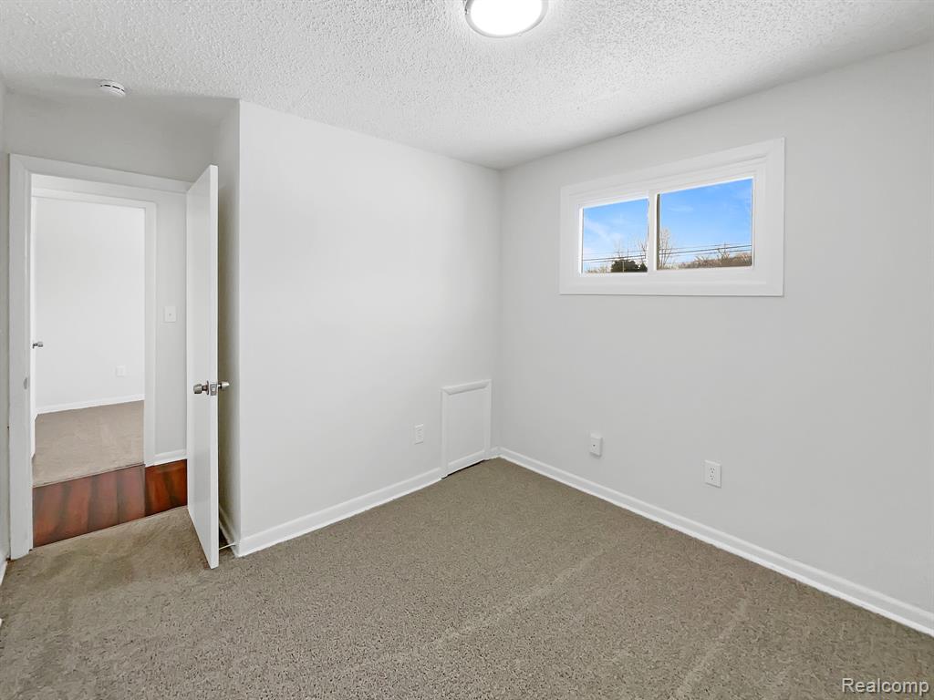11340 Delano Street Romulus, MI 48174 - Photo 18 of 20