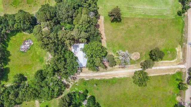 $299,995 | 24696 Riley Road, Pride, LA 70770