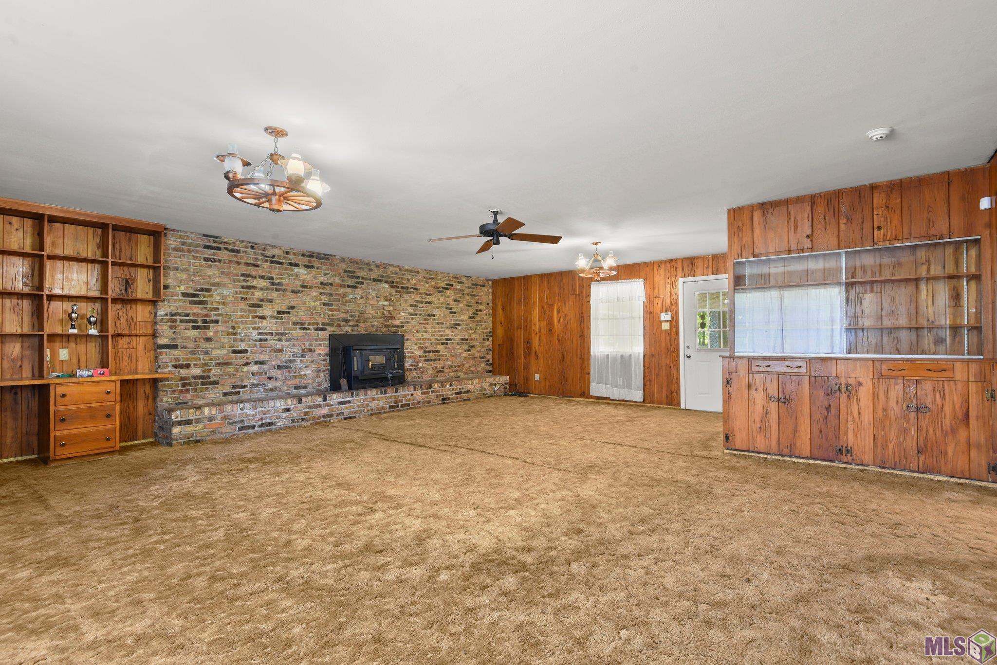 24696 Riley Road Pride, LA 70770 - Photo 3 of 25