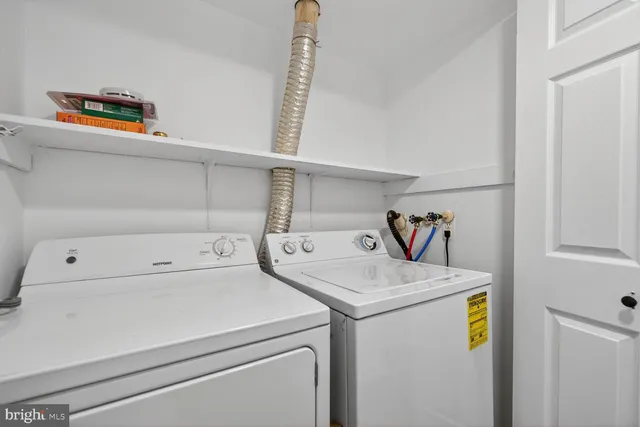 $2,400 | 13045 Thyme Court, Germantown, MD 20874