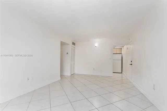 $1,750 | 8605 Southwest 68th Court, Unit 22, Pinecrest, FL 33156