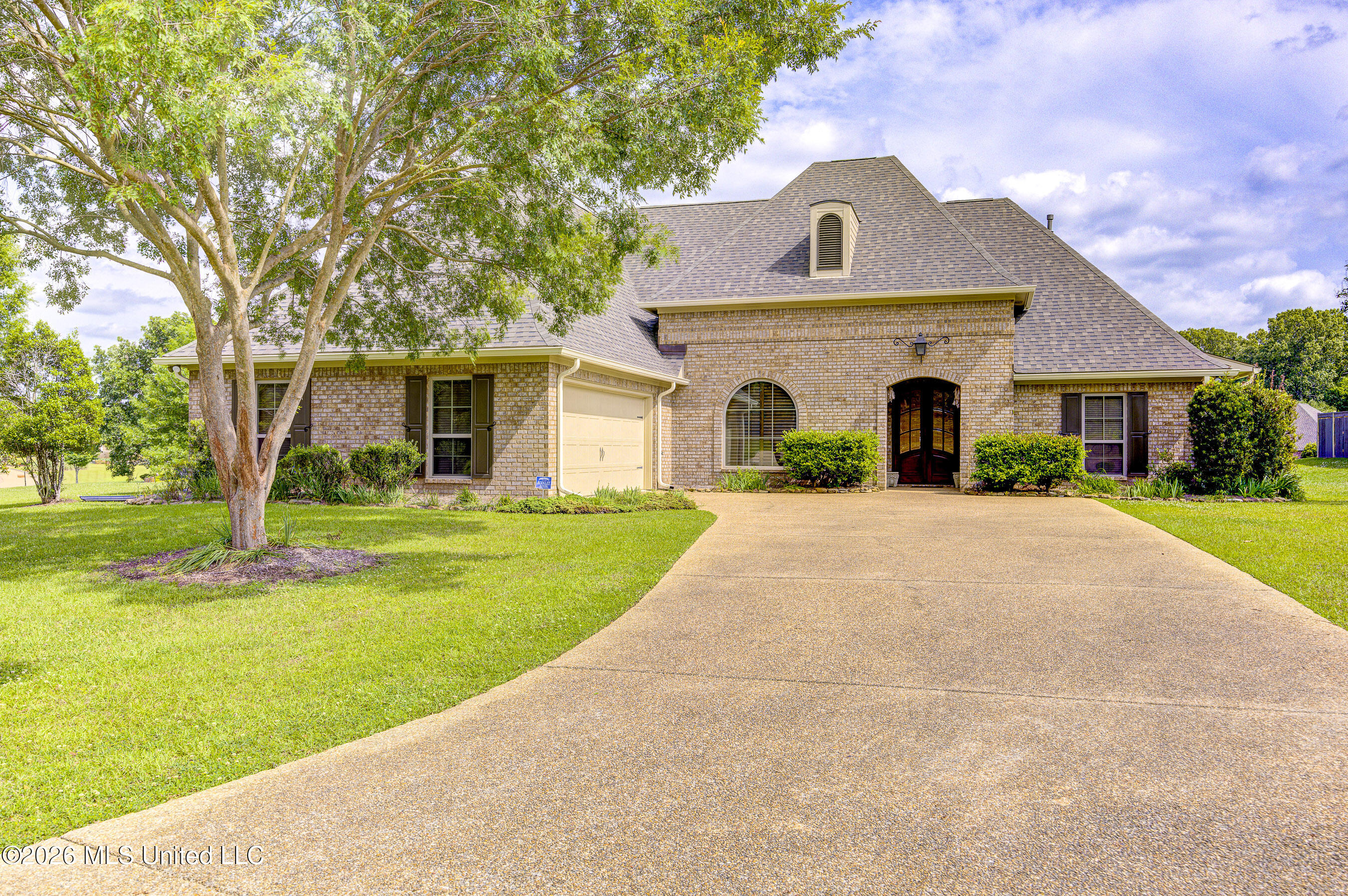 219 Madison Ridge Road Vicksburg, MS 39180 - Photo 1 of 29 Main View 2