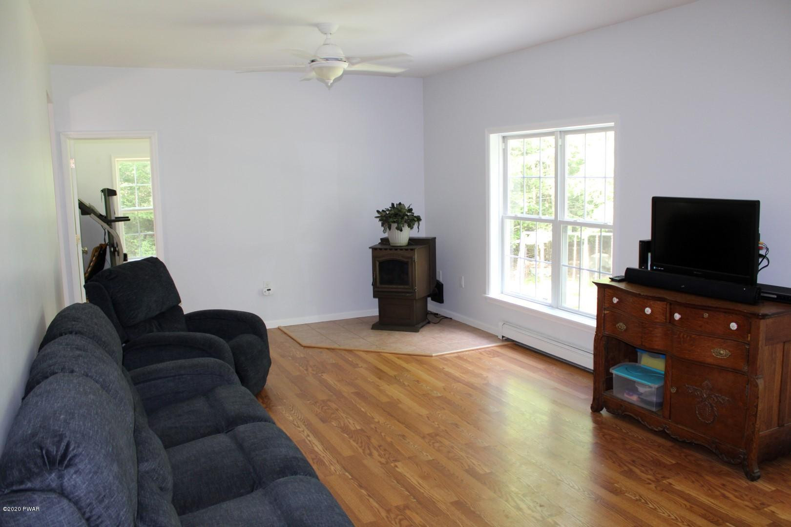 49 Crane Road Hawley, PA 18438 - Photo 21 of 53